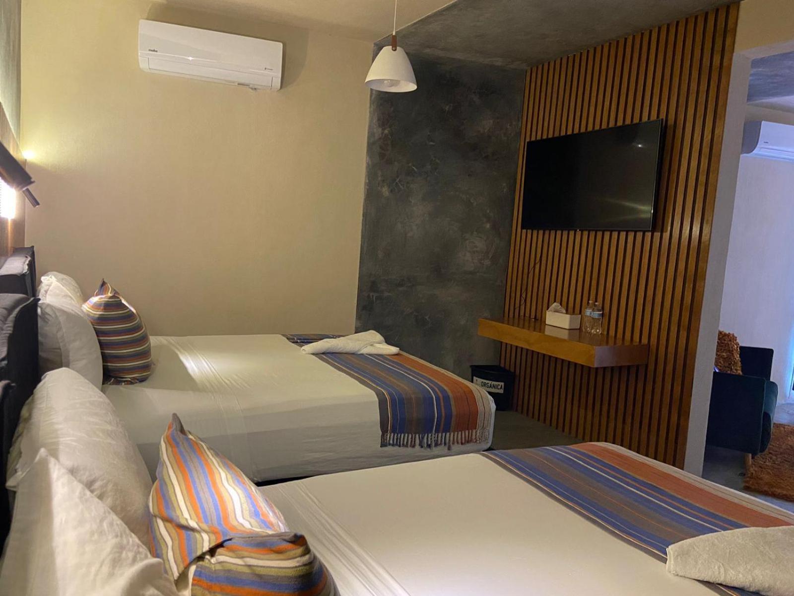Hotel Aeropuerto Tuxtla Gutierrez Ernesto Garcia Киапа де Корсо Екстериор снимка
