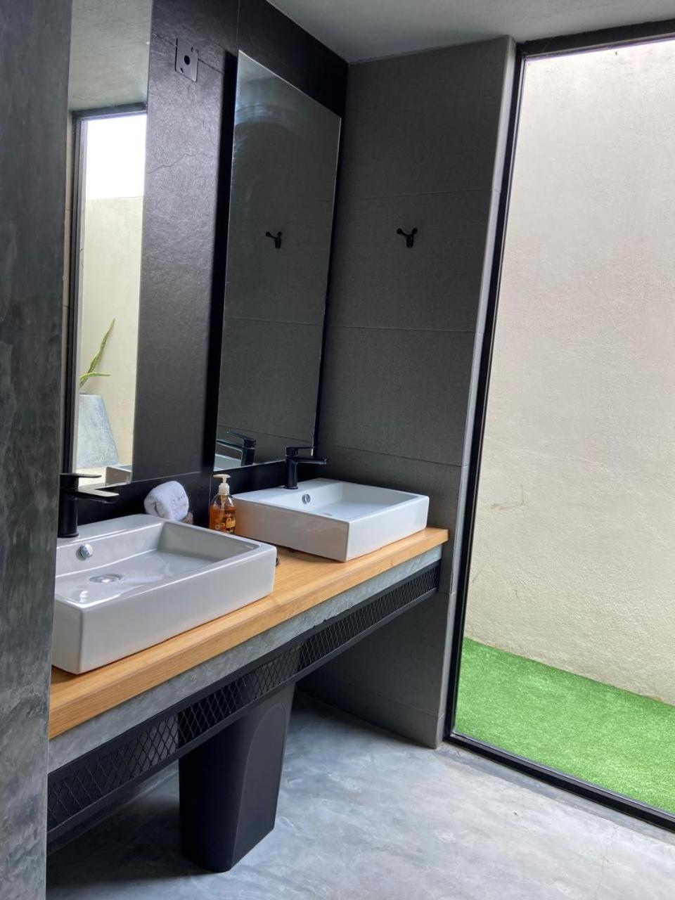 Hotel Aeropuerto Tuxtla Gutierrez Ernesto Garcia Киапа де Корсо Екстериор снимка